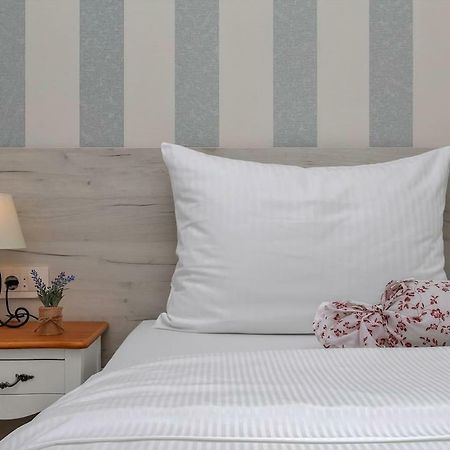 Charming Apartment Tissa With Sea View Makarska Extérieur photo